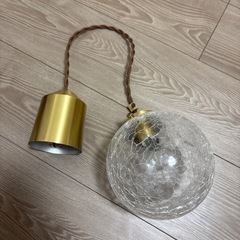 ペンダントライトの画像
