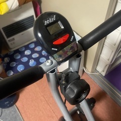 折りたたみ式エアロバイク トレーニング 家庭用 の画像