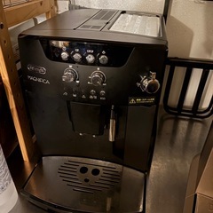 Delonghi　MAGNIFICA全自動エスプレッソマシーン