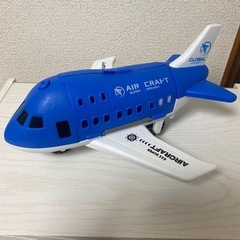 子ども　おもちゃ　飛行機