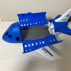 子ども　おもちゃ　飛行機の画像