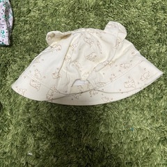 帽子ほぼ新品の画像
