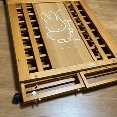 ベビーベッド　木製　グランドール製 高さ2段階　キャスターの画像