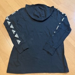 Adidas 長袖Tシャツ2枚セット (150サイズ)の画像