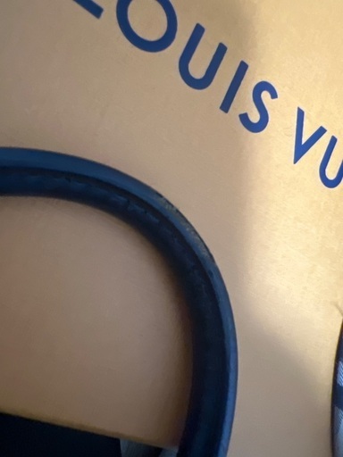 Louis Vuitton　OnTheGo PM