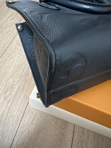 Louis Vuitton　OnTheGo PM