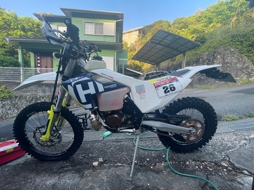 ハスクバーナ Husqbarna TE250i 改