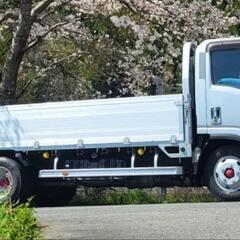 エルフカスタム 2トントラック　垂直ゲート付き。セミロングの画像