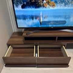 【お譲り先決定】LOWYAのテレビ台※テレビは付きません※の画像