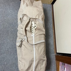 ベビーベッド(完全なセット)の画像