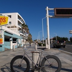 自転車　ピストバイク