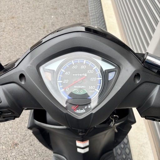 4098.自賠責半年付属アドレス110 FI シート新品、バックレスト付属千葉