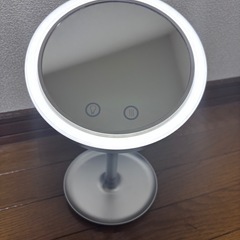 化粧用鏡の画像