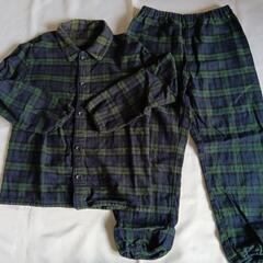 【お話し中】125〜140センチ　無印　パジャマ　USED　