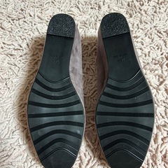 VIVI fleurs パンプス　グレー リボン付き スエード風スリッポン　24の画像