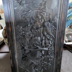 黒檀?彫刻　テーブルの画像
