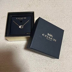 ほぼ新品‼️正規品COACH Cモチーフ ネックレス ボックス付き