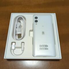 RakutenHand5G スマホの画像