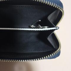 カステルバジャック小銭入れの画像