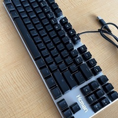 ゲーミングキーボード 青軸 Hcmanの画像