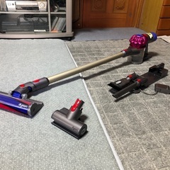 Dyson V7  バッテリー新品  モーターヘッド 2個 ＋ ...