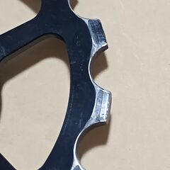 バーナーアルミ製薄歯ビックプーリー　使用感浅め　15T 黒の画像