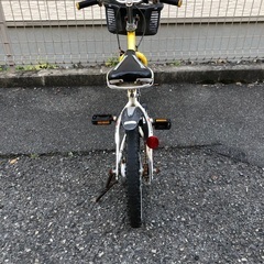 子供用自転車　１6インチ　ブリヂストン　イエローの画像