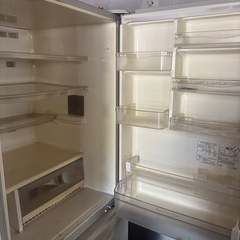 冷蔵庫の画像