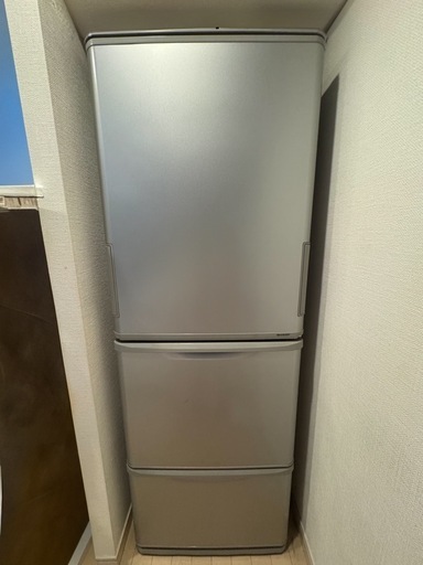 【2017年購入】SHARP製350L冷蔵庫/SJ-W351C