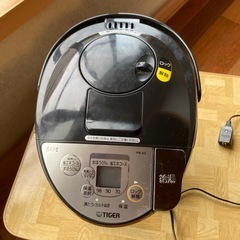 魔法瓶にもなる電気ポットの画像