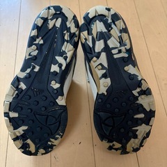 adidas スパイク　23.0の画像