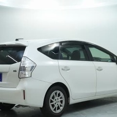 TOYOTA    プリウス　アルファ 　Ｓ　 入庫しました～(*'▽')💙の画像