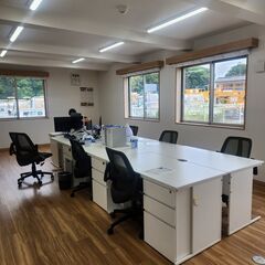 「色と技術で現場をまとめる！塗装の魅力を引き出す管理者募集！」の画像