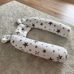 寝返り防止クッション