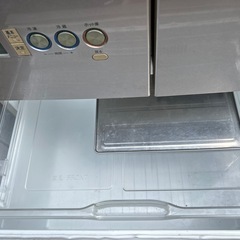 SHARP 365L冷蔵庫の画像