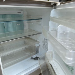 SHARP 365L冷蔵庫の画像