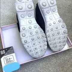 22､5-23cm黒　反射板付の画像