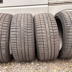 245/40R19 スタッドレスタイヤ　4本の画像