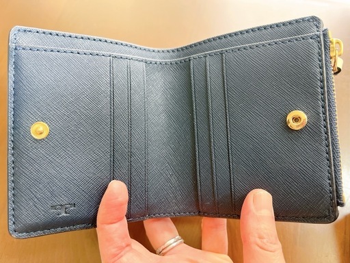TORY BURCH ブルーカラー　折りたたみ財布