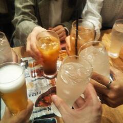 明日14時から町田で飲み会出来る方探し中(  '-' )
