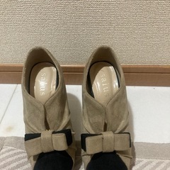 【スエード パンプス】Ｓサイズ　22.5センチの画像