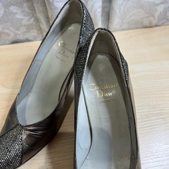 ディオール　Christian Dior ヒールの画像