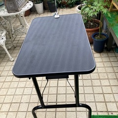 トリミングテーブルアーム付の画像