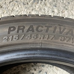 YOKOHAMA 215/45R17 4本 バリ山 プリウスノアヴォクシーインプレガシーの画像