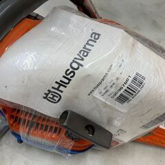 中古工具　2サイクルチェーンソー　Husqvarnaの画像