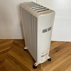 （引取）デロンギ 071221TEC オイルヒーター DeLonghi オイル・ラジエターヒーターの画像