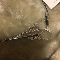 定価3千円 アクセサリー　髪にネクタイにシャツに　ヘアゴム タイピン　ブローチにも　 の画像