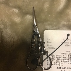 定価3千円 アクセサリー　髪にネクタイにシャツに　ヘアゴム タイピン　ブローチにも　 の画像