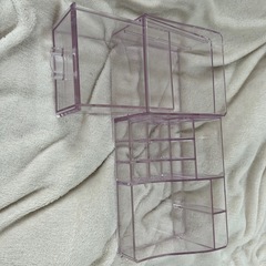 値下げしました！透明収納ケース(メイク道具など）の画像