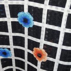 シャツ  シースルー  チェック柄  花柄  の画像